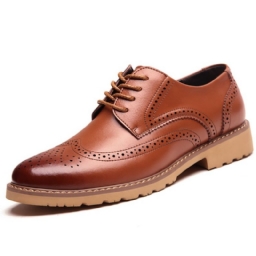 Uudet Lace Up Miesten Brogues