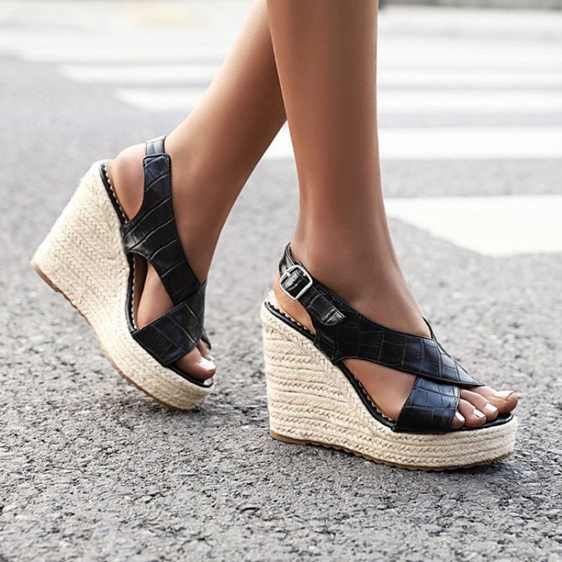 Solki Wedge Heel Open Toe Plain Platform Sandaalit