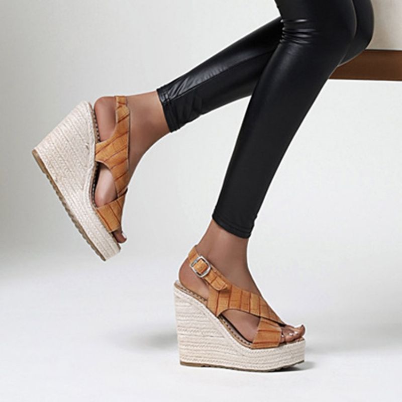 Solki Wedge Heel Open Toe Plain Platform Sandaalit