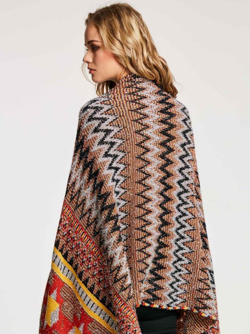 Geometrinen Tupsu Patchwork Cape