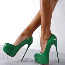 Greenery Sky High Platform Heels Pumput