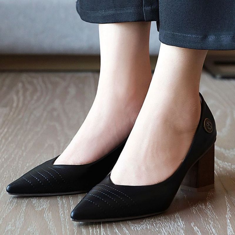 Thread Chunky Heel Pointed Toe Pumps