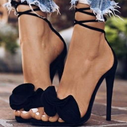 Ruffles Plain Open Toe Lace-Up Stiletto Sandaalit