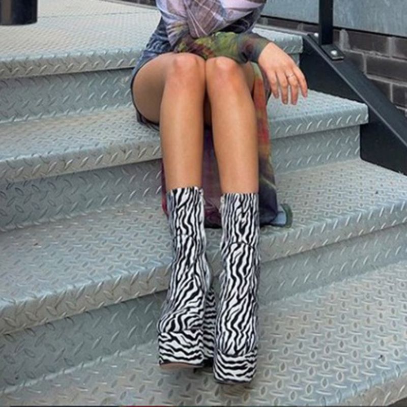 Pyöreävarvas Zebra Chunky Heel Platform Saappaat