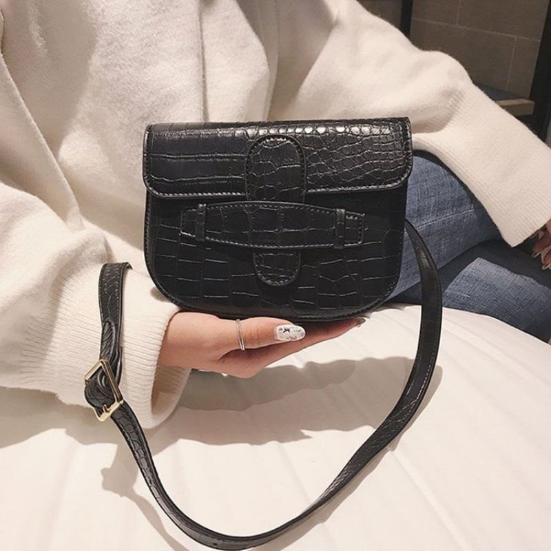 Alligator Thread Pu-Satula Crossbody Bag