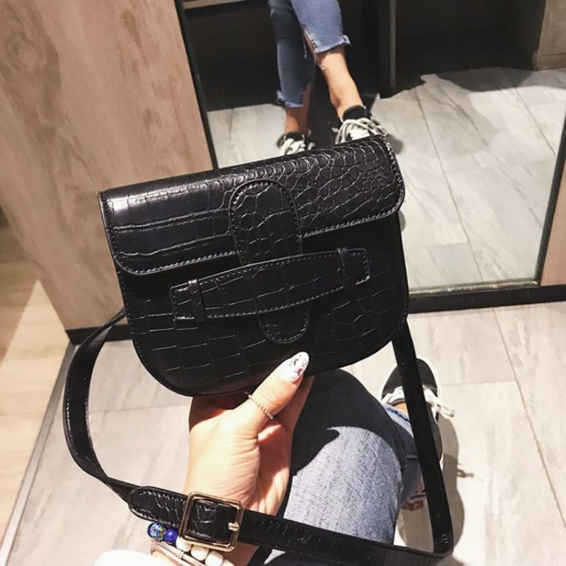 Alligator Thread Pu-Satula Crossbody Bag