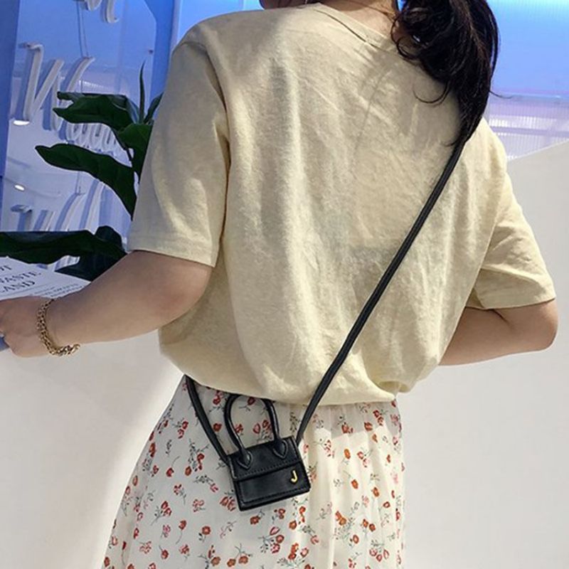 Mini Plain Square Crossbody Laukku