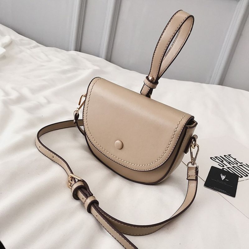 Tavalliset Pu-Satulapehmeät Crossbody-Laukut