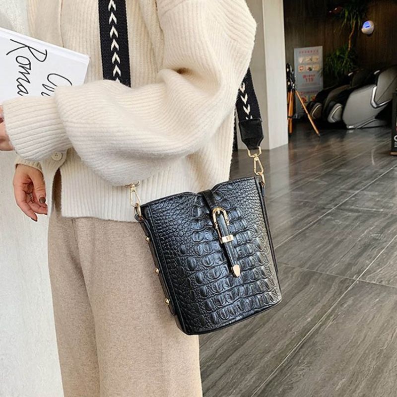 Thread Alligator Pu-Suorakulmio Crossbody Laukut