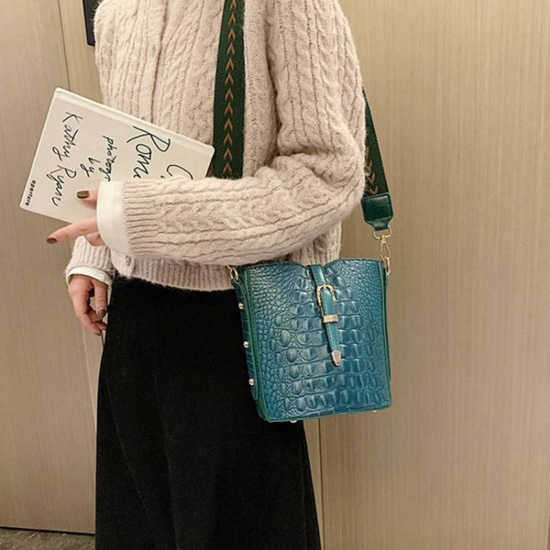 Thread Alligator Pu-Suorakulmio Crossbody Laukut