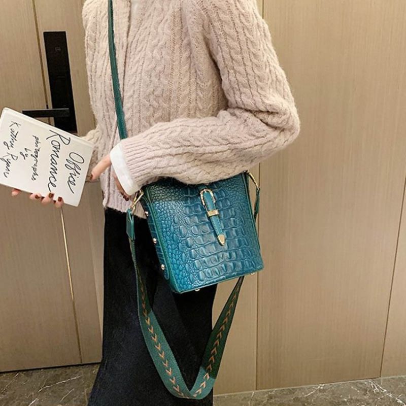 Thread Alligator Pu-Suorakulmio Crossbody Laukut