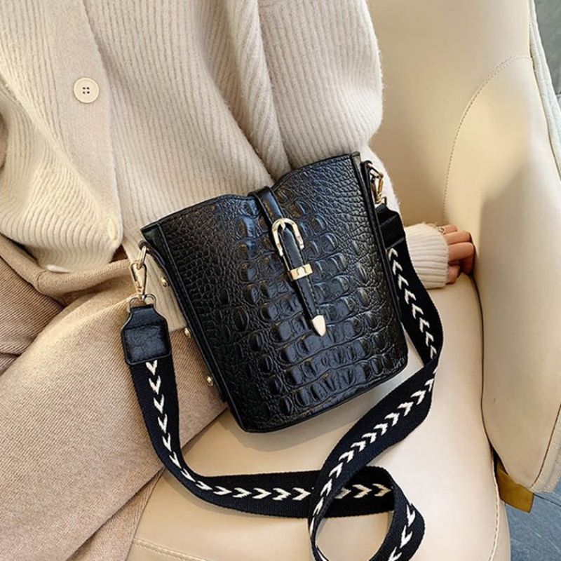 Thread Alligator Pu-Suorakulmio Crossbody Laukut